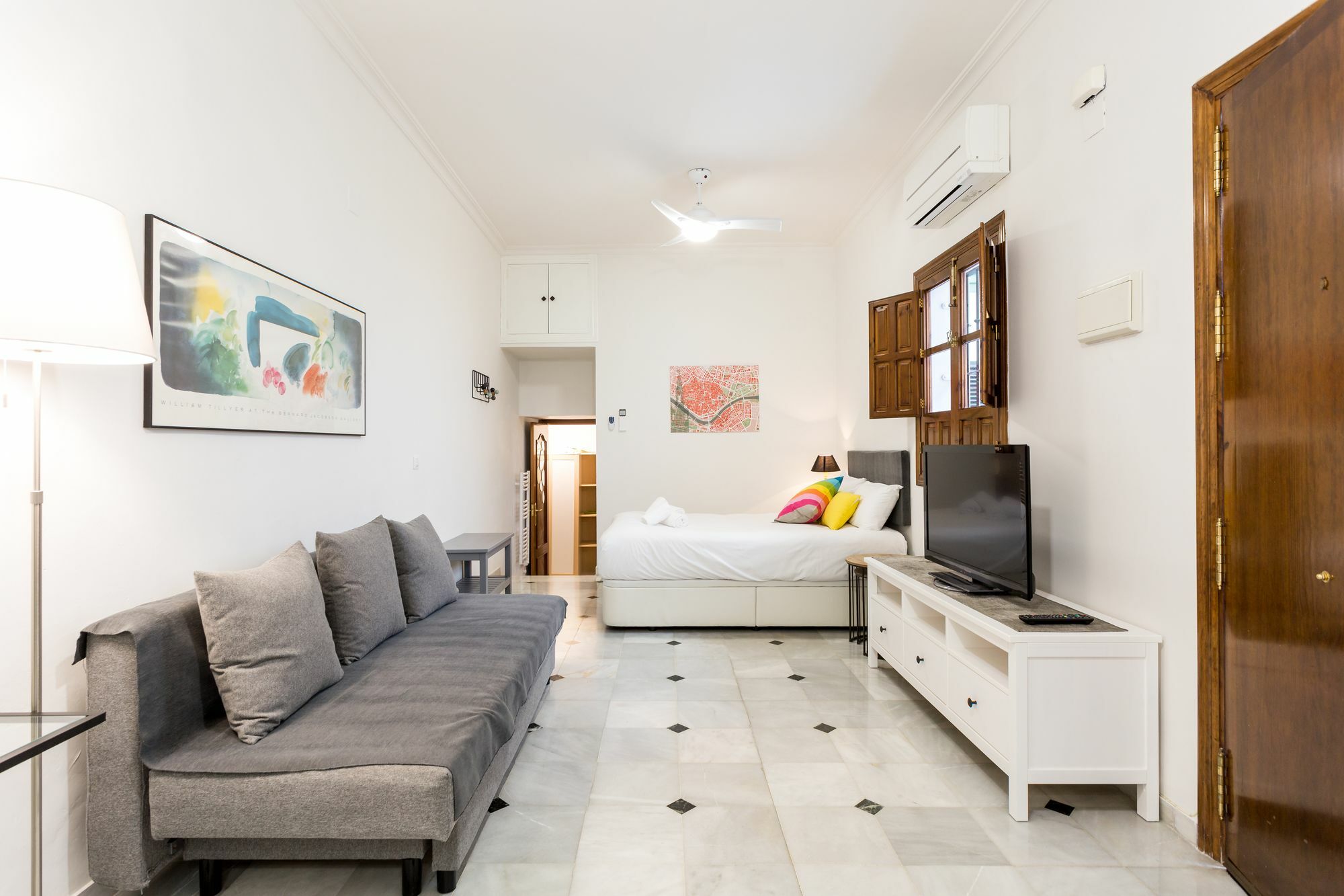 Appartement Holi-rent Estudio Banos